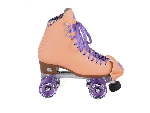 Moxi Beach Bunny Peach Skates click to zoom image