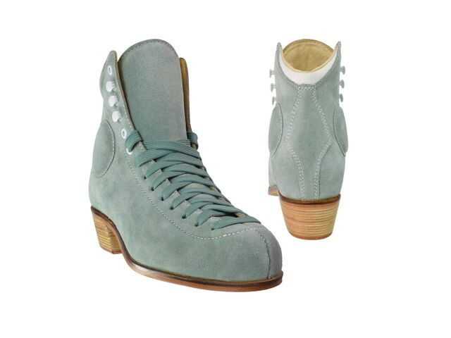 WIFA Street Suede Boots 169.99 Roller Derby Roller