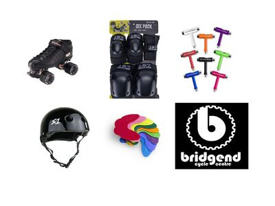 Riedell R3 Skates with 187 Pads, S1 Helmet, SISU Mouth Guard & Skate Tool 