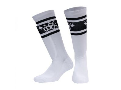 Triple Eight Pads Sock Shinguards Barbie Patin White 